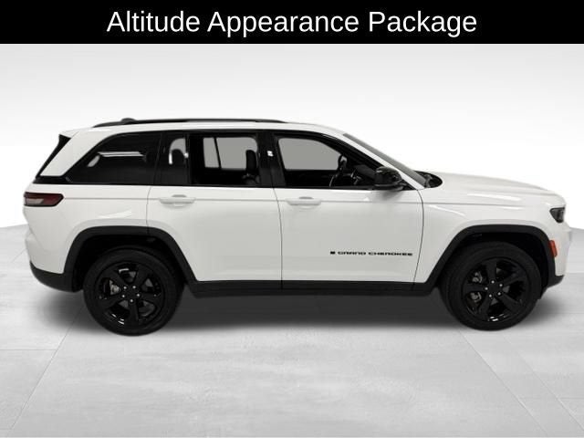 2023 Jeep Grand Cherokee Altitude 4x4