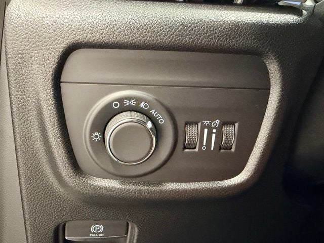 2025 Jeep Grand Cherokee Altitude X 4x4