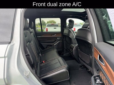2022 Jeep Grand Cherokee Summit 4x4