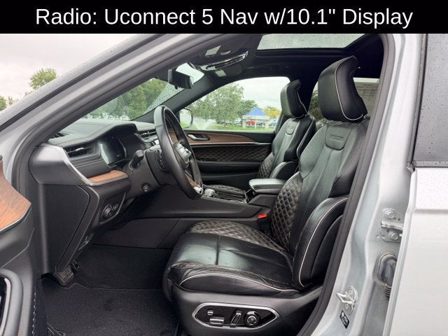 2022 Jeep Grand Cherokee Summit 4x4
