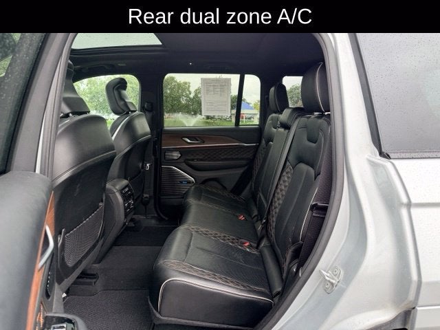 2022 Jeep Grand Cherokee Summit 4x4