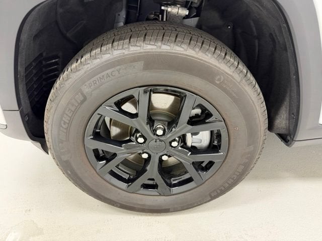 2025 Jeep Grand Cherokee L Altitude 4x4