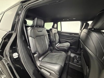 2024 Jeep Grand Cherokee L Altitude 4x4