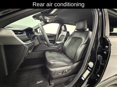 2024 Jeep Grand Cherokee L Altitude 4x4