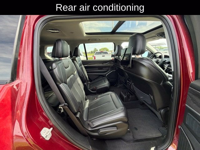 2023 Jeep Grand Cherokee L Limited 4x4