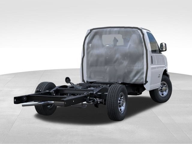 2026 Chevrolet Express Cutaway 3500 1WT