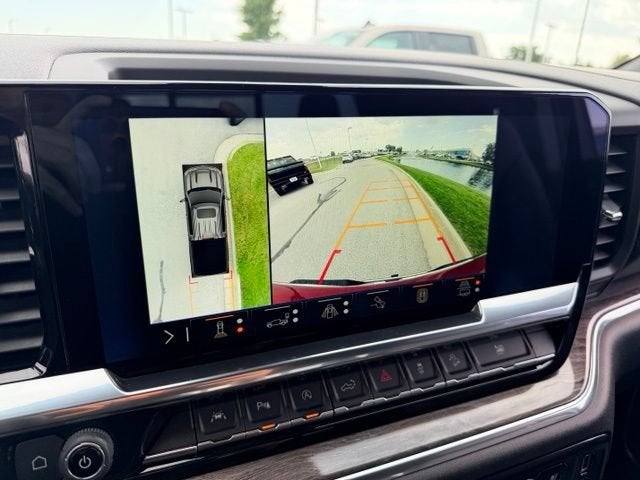 2025 Chevrolet Silverado 1500 LTZ - Photo 13