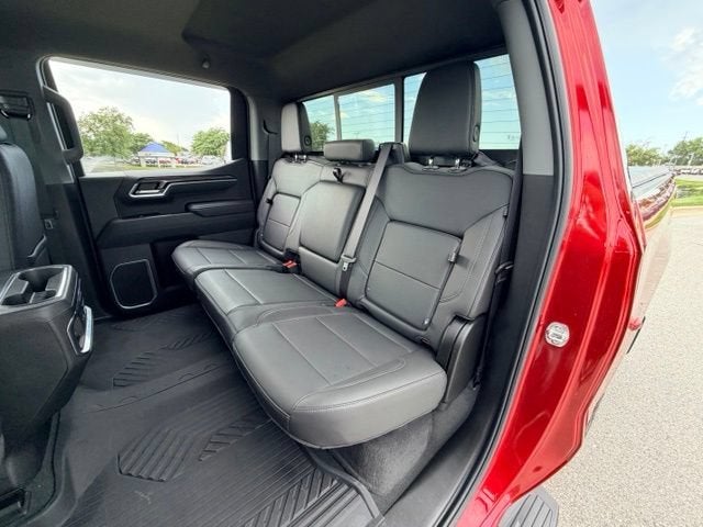 2025 Chevrolet Silverado 1500 LTZ - Photo 23
