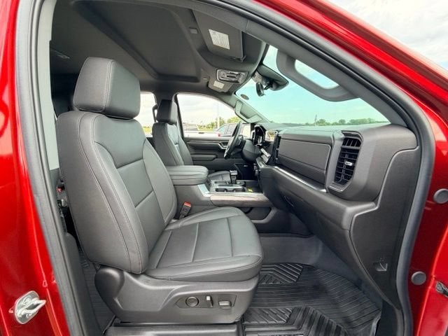 2025 Chevrolet Silverado 1500 LTZ - Photo 28