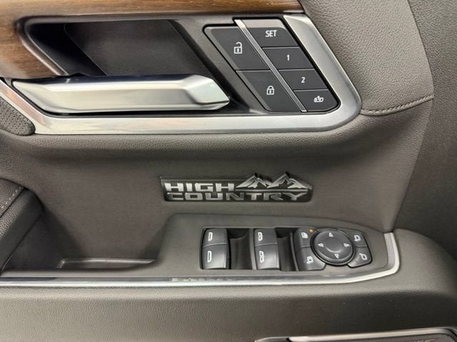 2025 Chevrolet Silverado 1500 High Country