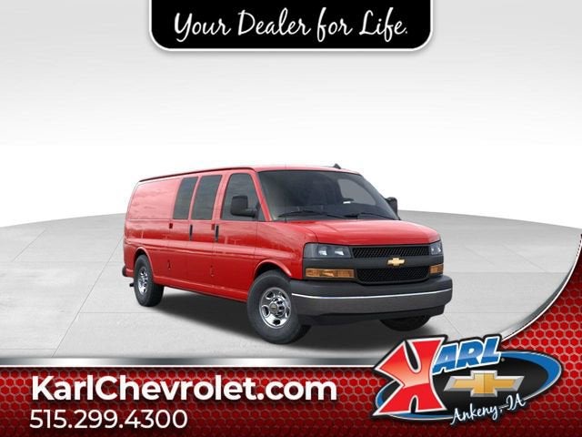 2025 Chevrolet Express Cargo WT