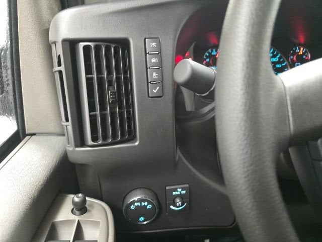 2026 Chevrolet Express Cargo 1WT