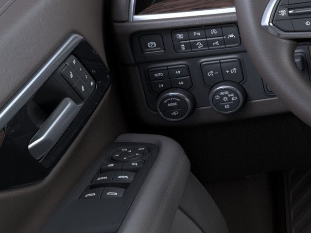 2027 Chevrolet Suburban LT - Photo 24