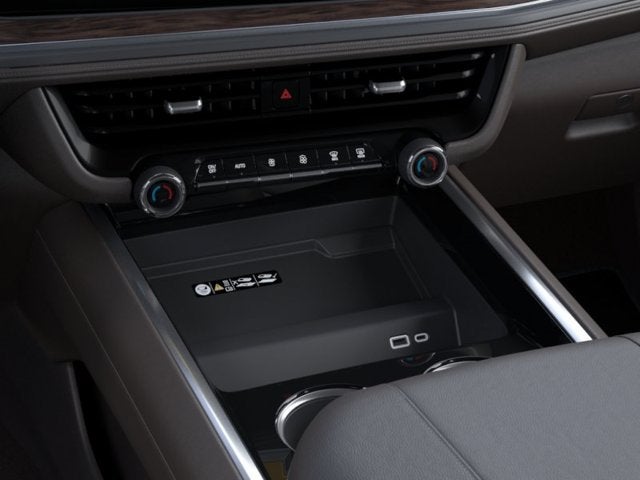 2027 Chevrolet Suburban LT - Photo 25