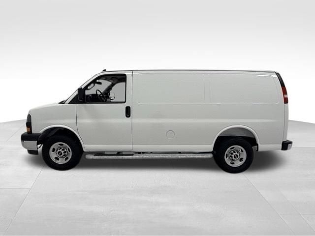 2025 GMC Savana Cargo Work Van