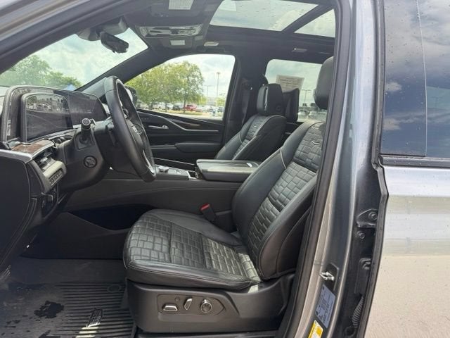 2022 Cadillac Escalade ESV Sport Platinum