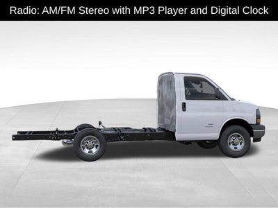 2026 Chevrolet Express Cutaway 3500 1WT