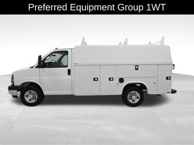 2026 Chevrolet Express Cutaway 3500 1WT