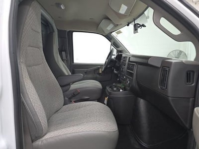 2026 Chevrolet Express Cutaway 3500 1WT