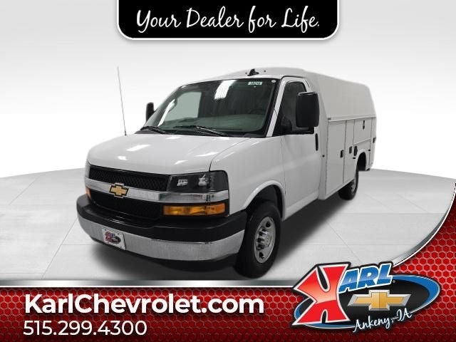 2026 Chevrolet Express Cutaway 3500 1WT