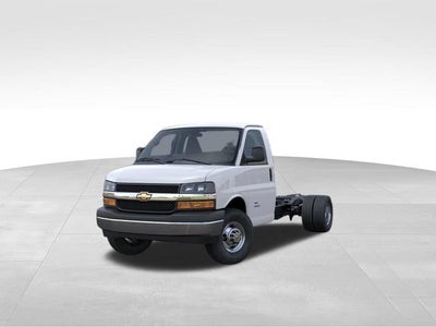 2026 Chevrolet Express Cutaway 3500 1WT