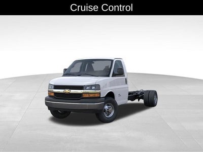 2026 Chevrolet Express Cutaway 3500 1WT
