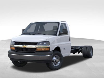 2026 Chevrolet Express Cutaway 3500 1WT