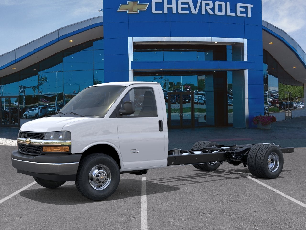 2026 Chevrolet Express Cutaway 3500 1WT Ankeny IA | Karl Chevrolet ...