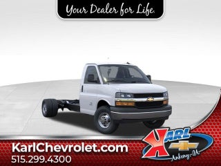 2025 Chevrolet Express Cutaway 3500 1WT