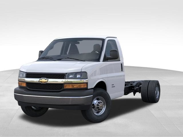 2026 Chevrolet Express Cutaway 4500 2WT