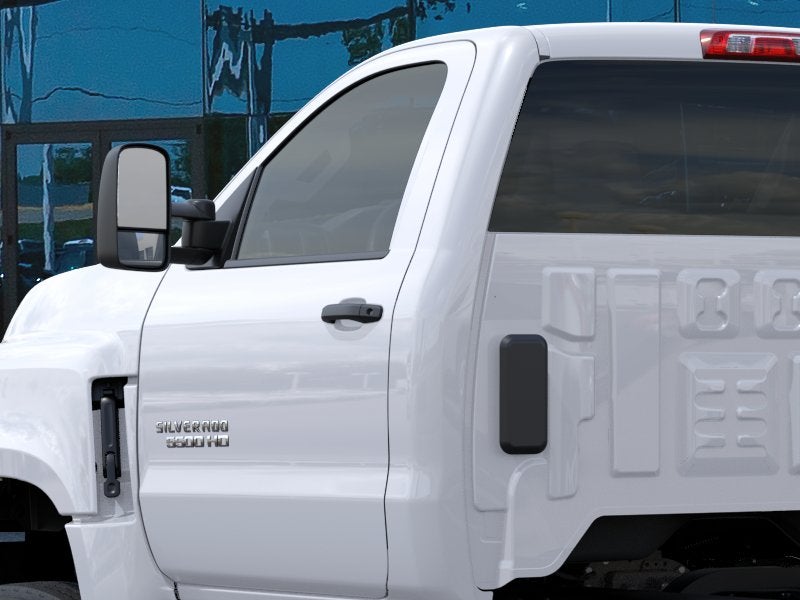 2026 Chevrolet Silverado 5500 HD Work Truck