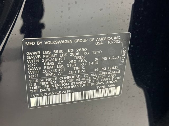 2026 Volkswagen Atlas 2.0T SEL Premium R-Line