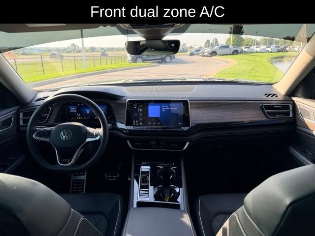 2026 Volkswagen Atlas SEL Premium R-Line