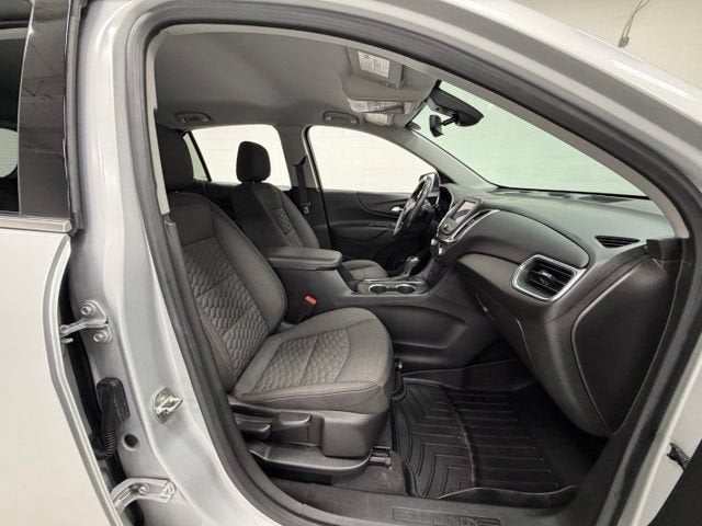 2020 Chevrolet Equinox LT - Photo 25