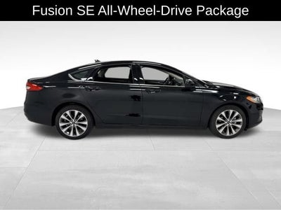 2020 Ford Fusion SE