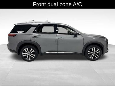 2025 Nissan Pathfinder Platinum 4WD