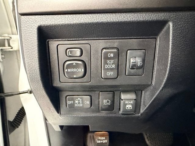 2020 Toyota Tundra 4WD SR5