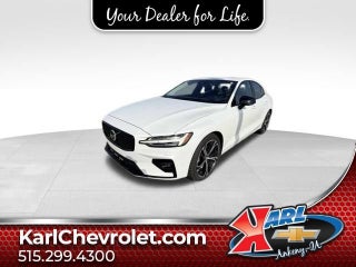 2024 Volvo S60 Ultimate Dark Theme
