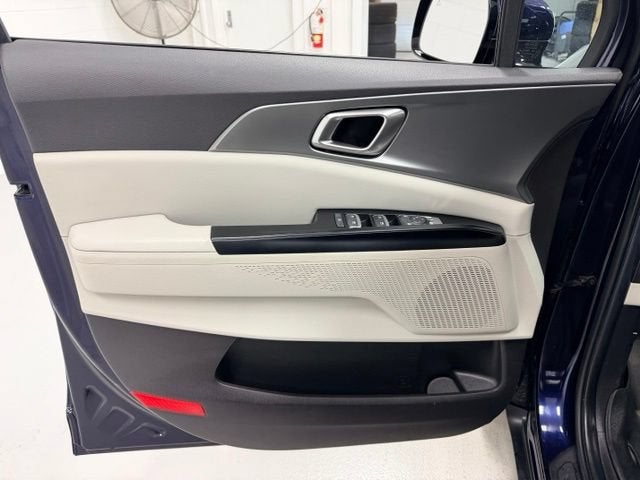 2022 Kia Carnival MPV LX