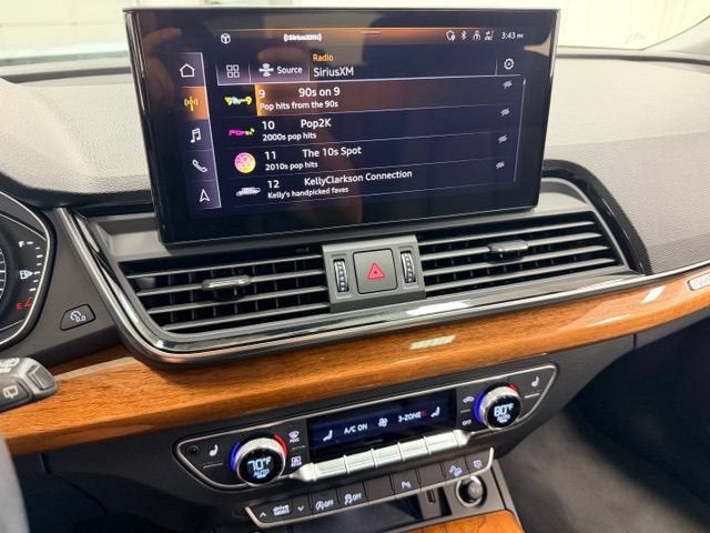 2023 Audi Q5 S line Premium