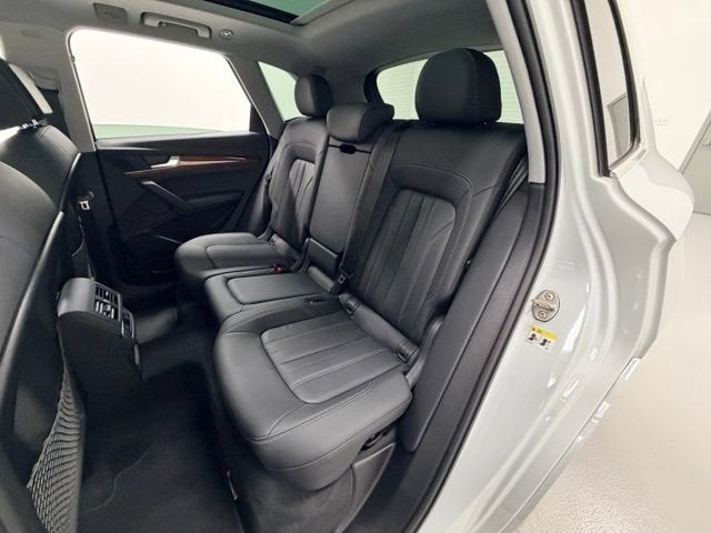 2023 Audi Q5 S line Premium