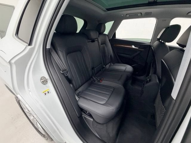 2023 Audi Q5 S line Premium