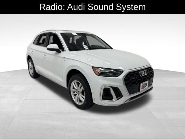 2023 Audi Q5 S line Premium