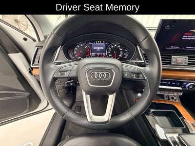 2023 Audi Q5 S line Premium