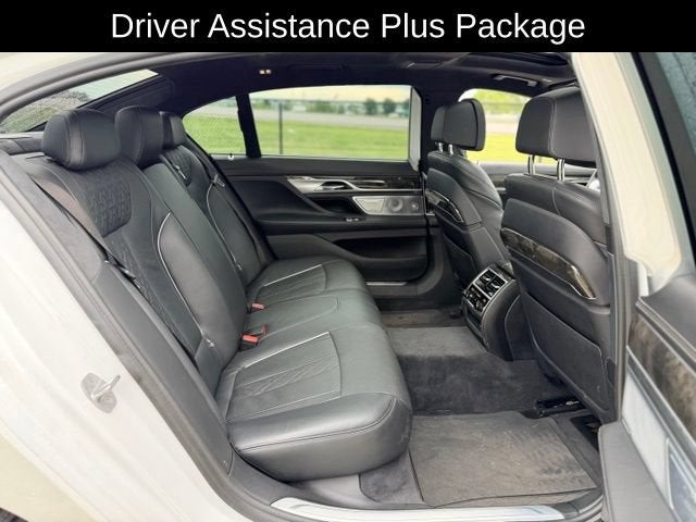 2018 BMW 750i xDrive