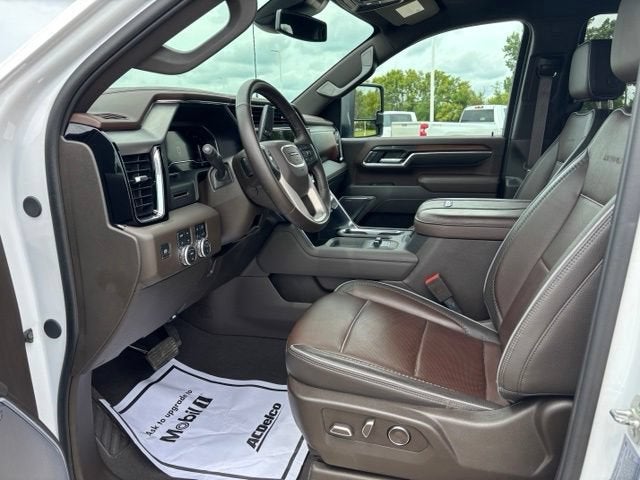 2025 GMC Sierra 2500 HD Denali