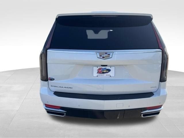 2024 Cadillac Escalade ESV Premium Luxury