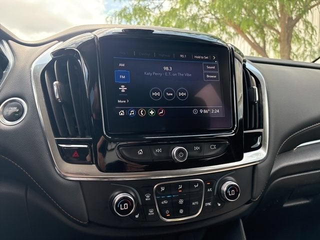 2021 Chevrolet Traverse LT Cloth