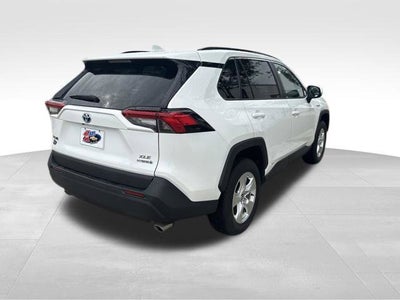 2021 Toyota RAV4 Hybrid XLE