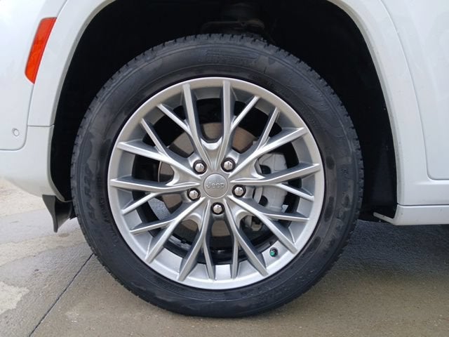 2022 Jeep Grand Cherokee Summit 4x4